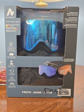 Bluesky Youth Snow‎ Goggles Magnetic Lens Ski Snowboard Blue w/ Extra Lens NIB